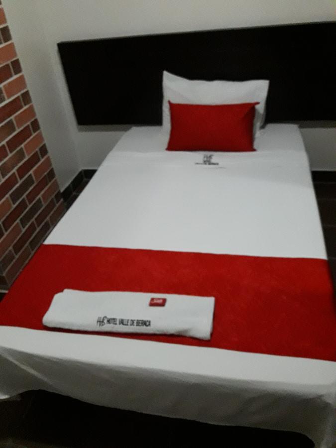 Hotel Valle De Beraca Cúcuta Kültér fotó